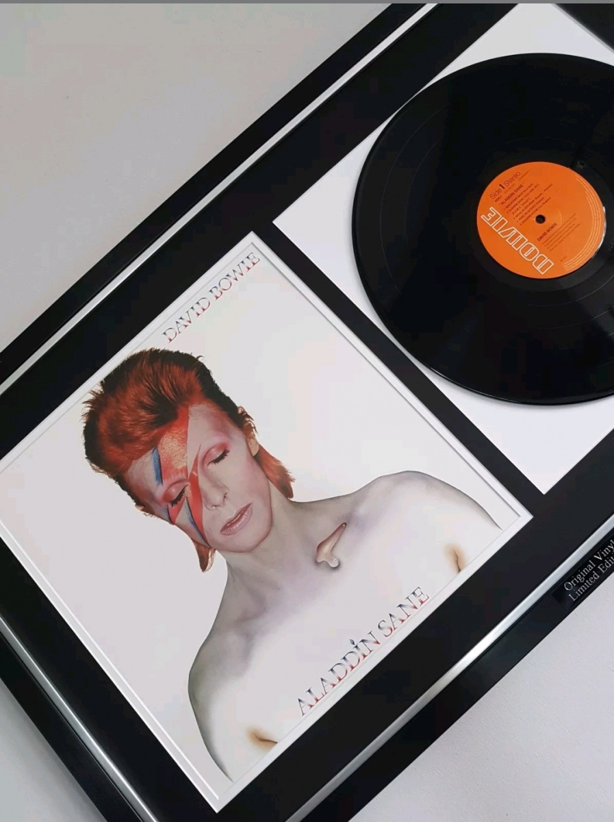 David Bowie Aladdin Sane-Framed Original Vinyl Album & Cover - Icon ...